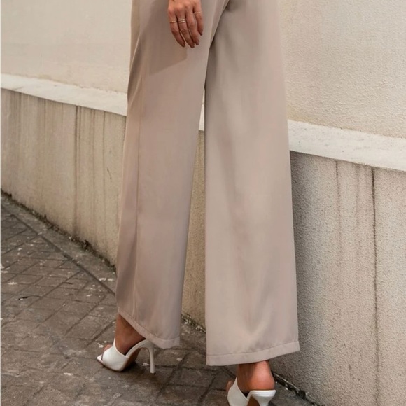 SHEIN HIGH WAIST WIDE LEG KHAKI PANTS SIZE 1LG / 1MED. - Picture 3 of 6